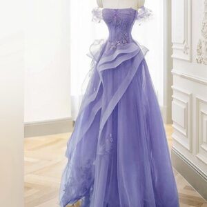 Prom dress is only wear once. Size is true. I just bought last month for prom.